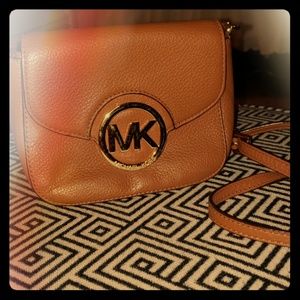 Price drop ⬇️Michael Kors Crossbody